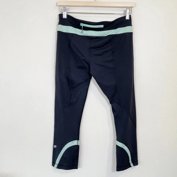 LULULEMON | INSPIRE CROP MINT  POLKA DOT LUXTREME - Picture 10 of 12